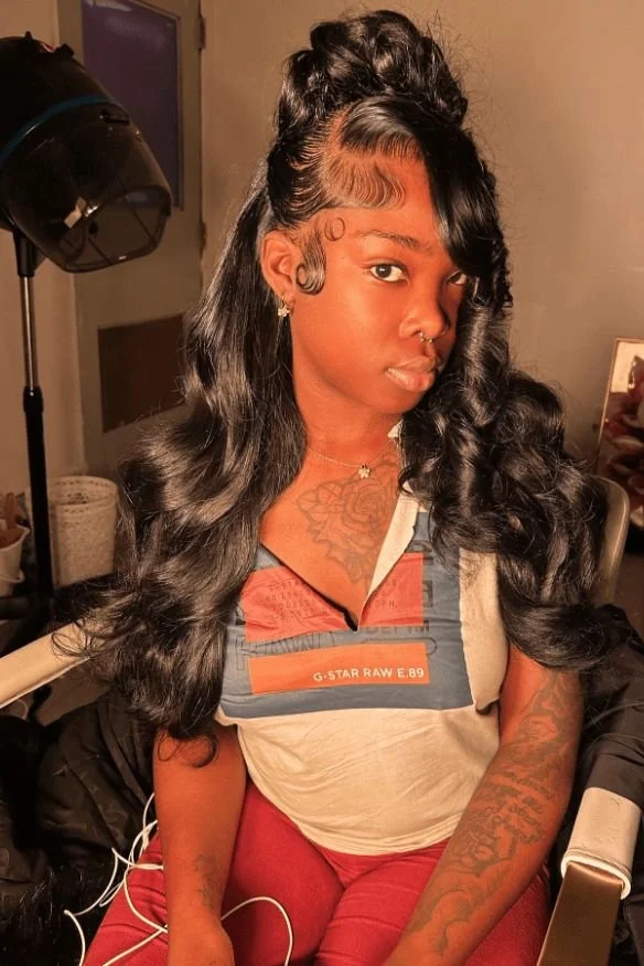 Elegant half-up half-down hairstyles for prom night inspiration