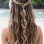 Effortless messy hairstyles for a chic and stylish look.