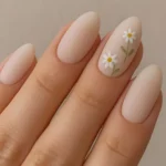 Classy school-ready nail ideas for a stylish look