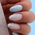 Soft glam nails showcasing easy looks for moms to wear anywhere