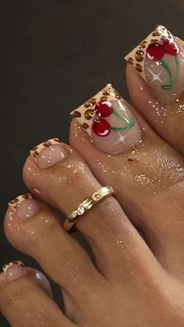 Beautiful Mami Nails ideas for busy moms to try at home.
