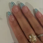 Stylish nail ideas for busy moms that are easy and long-lasting.