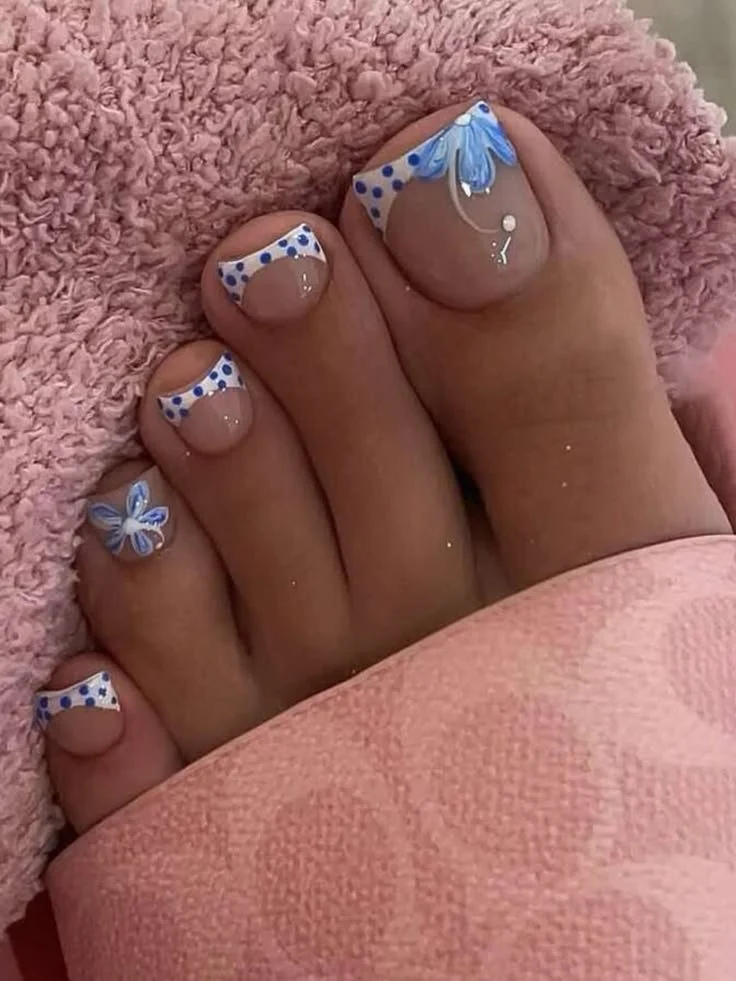 24pc Blue press on nails set from The Nail Bar, perfect for any occasion.