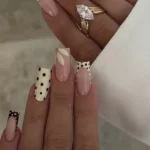 Easy French polka dot nail art ideas for moms