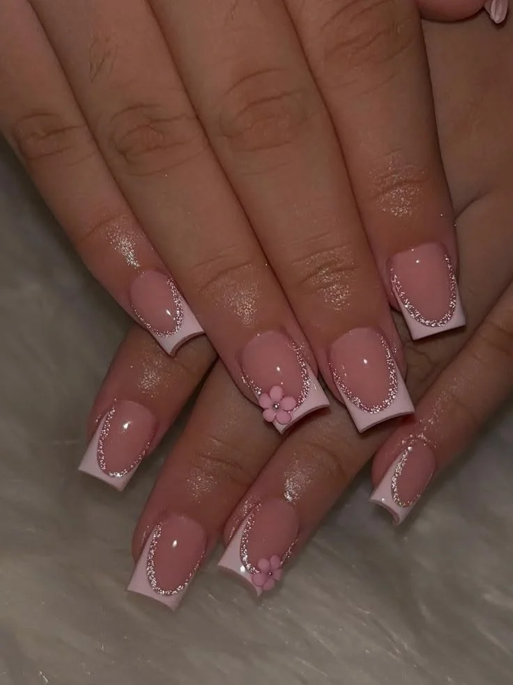 Easy DIY nail art recipe for mini nails with natural living theme