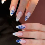 Stunning royal blue nails designs for busy moms