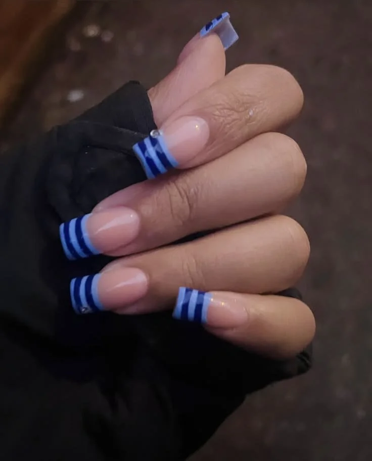 Gallery of 25 variations of short square striped nails designs