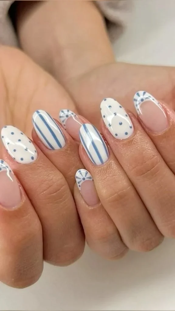 Chic summer nails in neutral shades for a stylish look