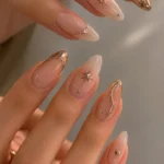 Neutral chrome nails showcasing a subtle shine for beginners
