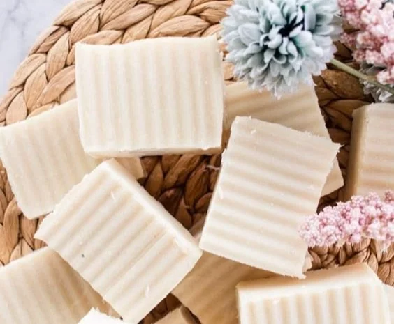 Homemade beeswax soap made with natural ingredients for beginners