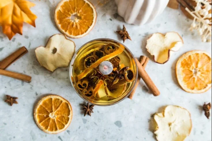 DIY Fall Oil Candle for a cozy autumn atmosphere