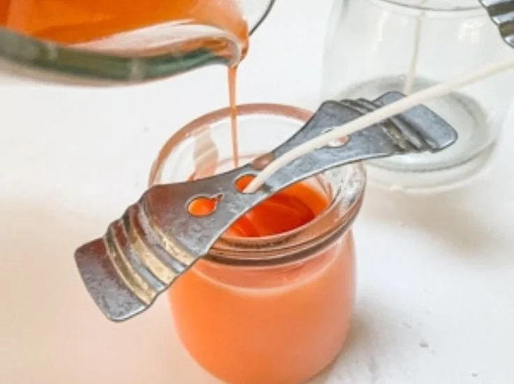 Beginner-friendly DIY candle making ideas and tips for homemade candles.