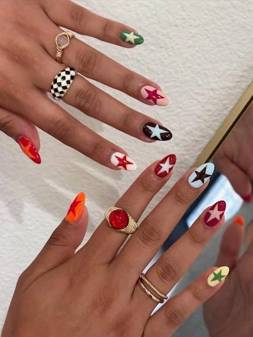 Bright and stunning star nail designs for beautiful fingertips