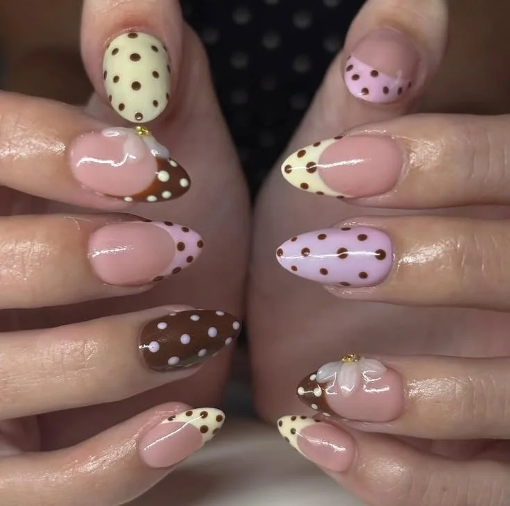 Stunning yellow nail designs for a bold and breezy look in nail art.